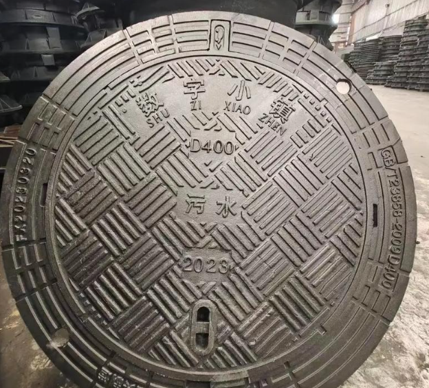 伍家岗球墨铸铁防沉降井盖展示